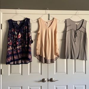 Lot of 3 sleeveless spring tops. 2 are NWT.